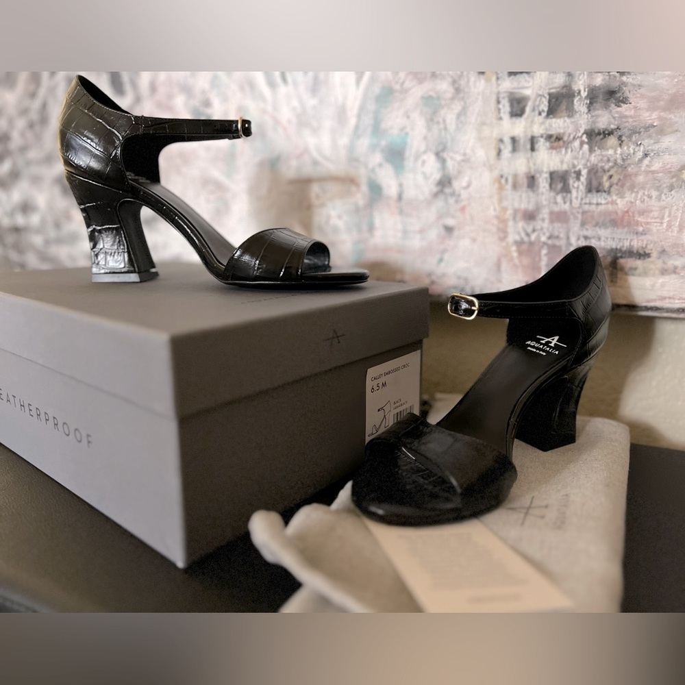 NEW AQUATALIA CALLEY EMBOSSED CROCODILE LEATHER SANDALS